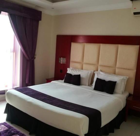 ホテル Al Muhaidb Tahliya