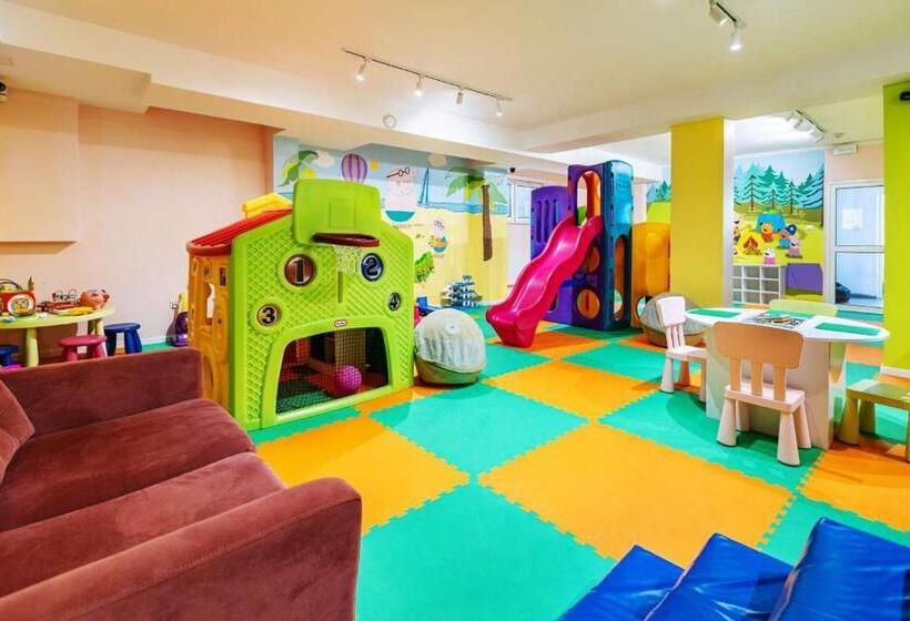 پانسیون Resort Moderna Jastrzębia Góra