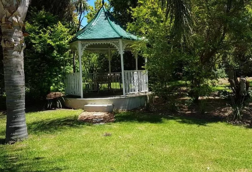 Majatalo Zonnevanger Guesthouse
