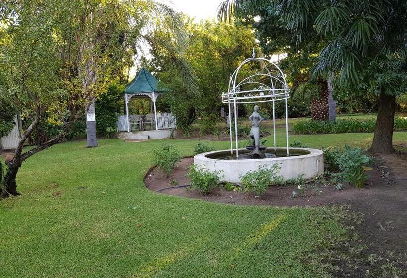 پانسیون Zonnevanger Guesthouse