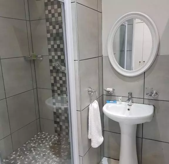Majatalo Zonnevanger Guesthouse