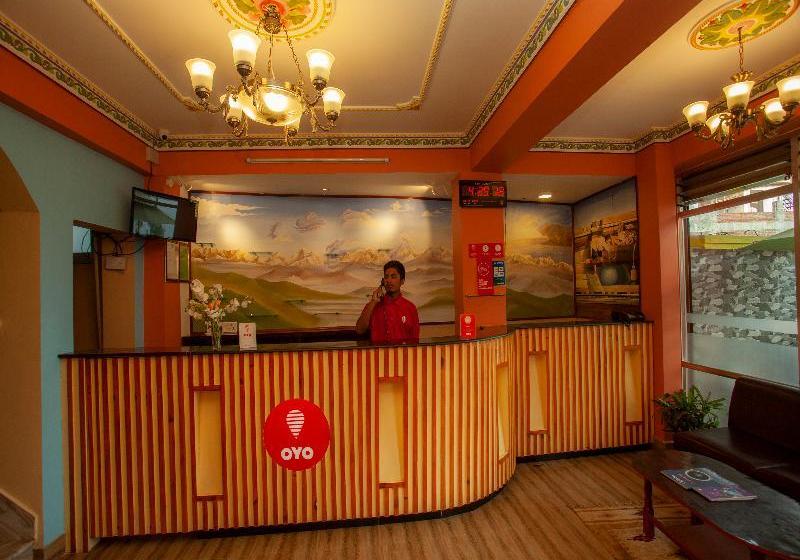 فندق Cirrus By Oyo Rooms