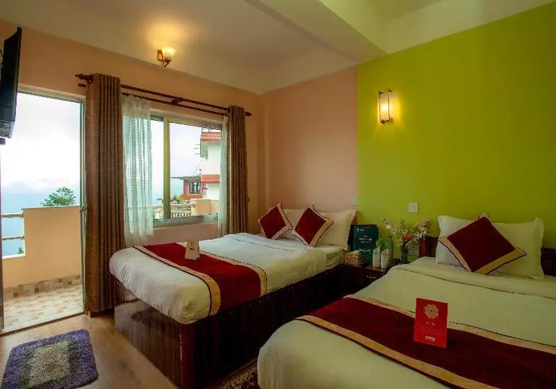 هتل Cirrus By Oyo Rooms