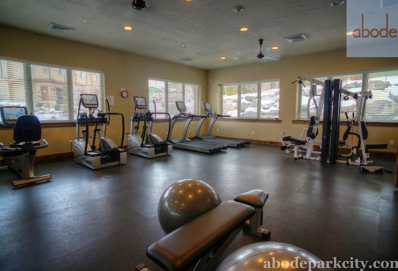 Abode At Mountain Haus