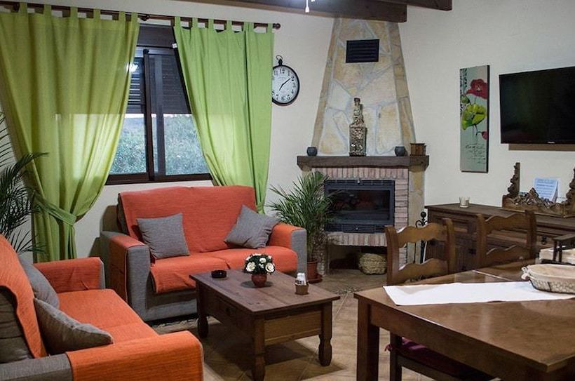 Casas Rurales Los Olivos De Noja