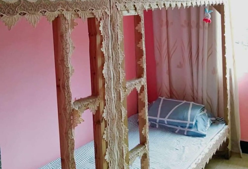 Fenghuang Long Time No See Hostel