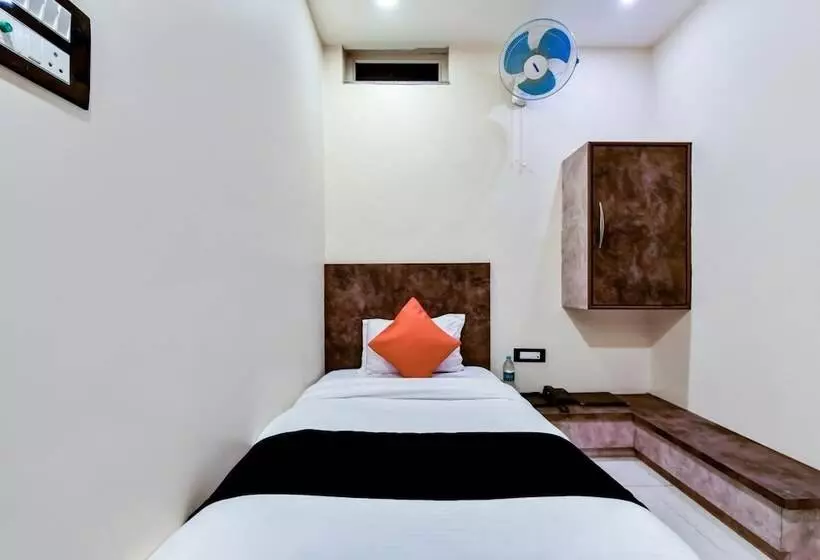 Hôtel Frontier Royal