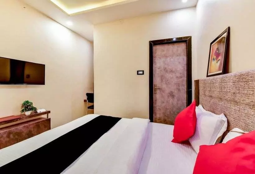 Hôtel Frontier Royal