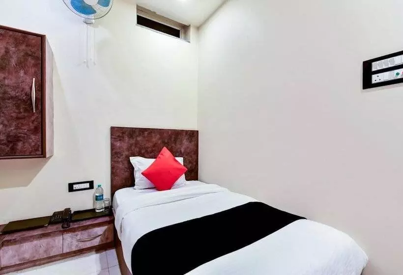 Hôtel Frontier Royal