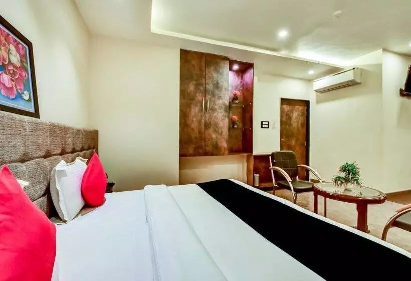 Hôtel Frontier Royal
