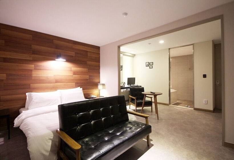 בית מלון כפרי Paradise