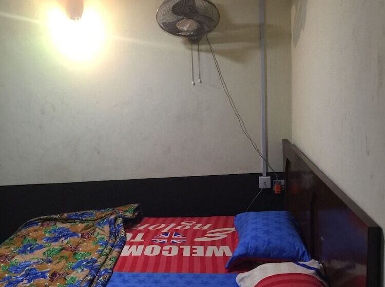 هتل Roppongi Bar And Lodge