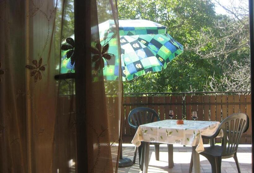 בית מלון כפרי Agriturismo Radovic