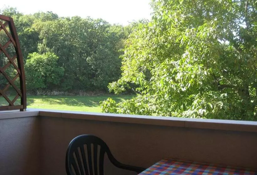 Maaseutuhotelli Agriturismo Radovic