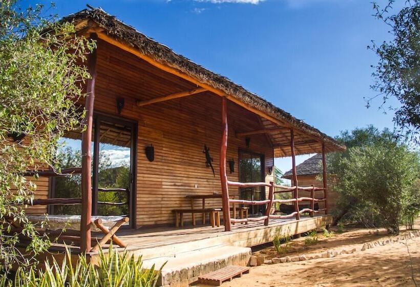 هتل Solidaire Mangily