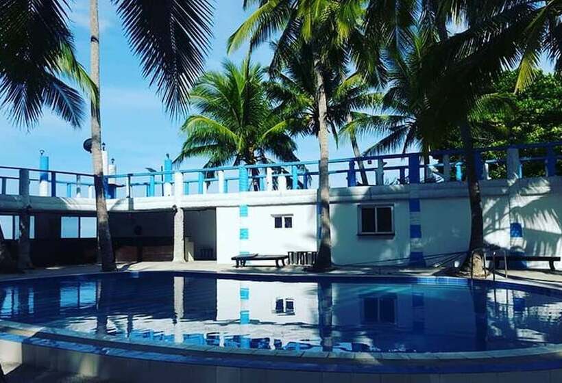 ホテル The Pelicans Castaway