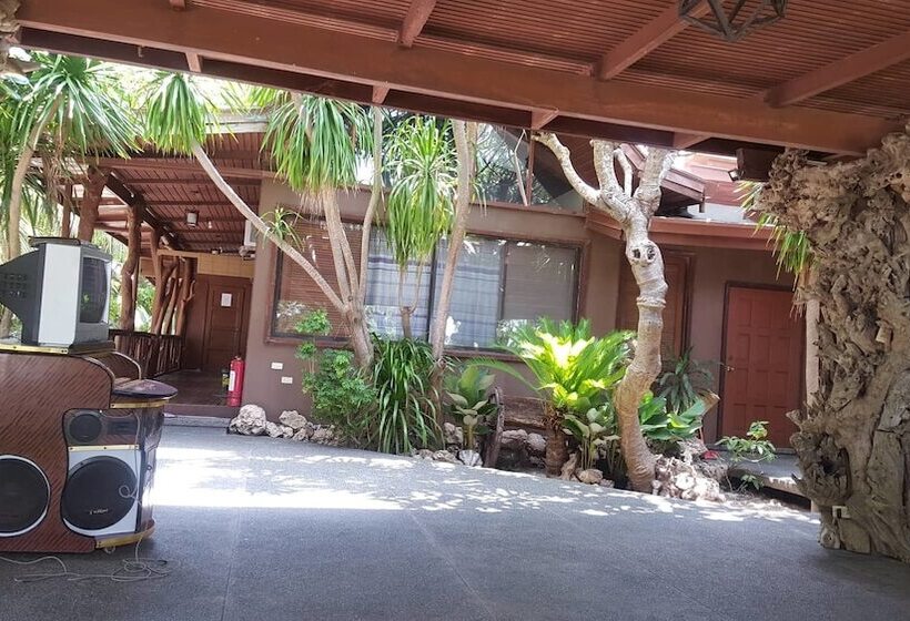 ホテル The Pelicans Castaway