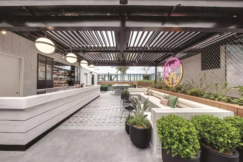 Vibe Hotel Sydney Darling Harbour