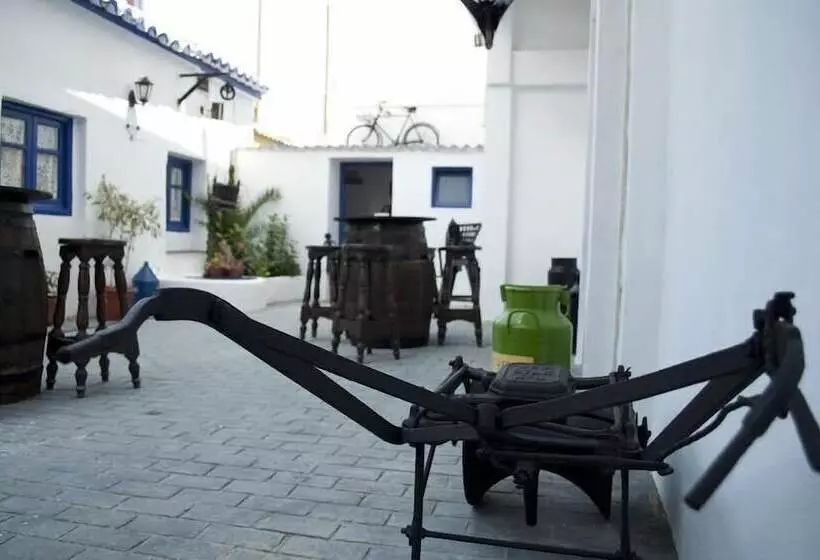 Retkeilymaja Restaurant La Mecedora