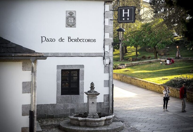 Отель Pazo De Berbetoros