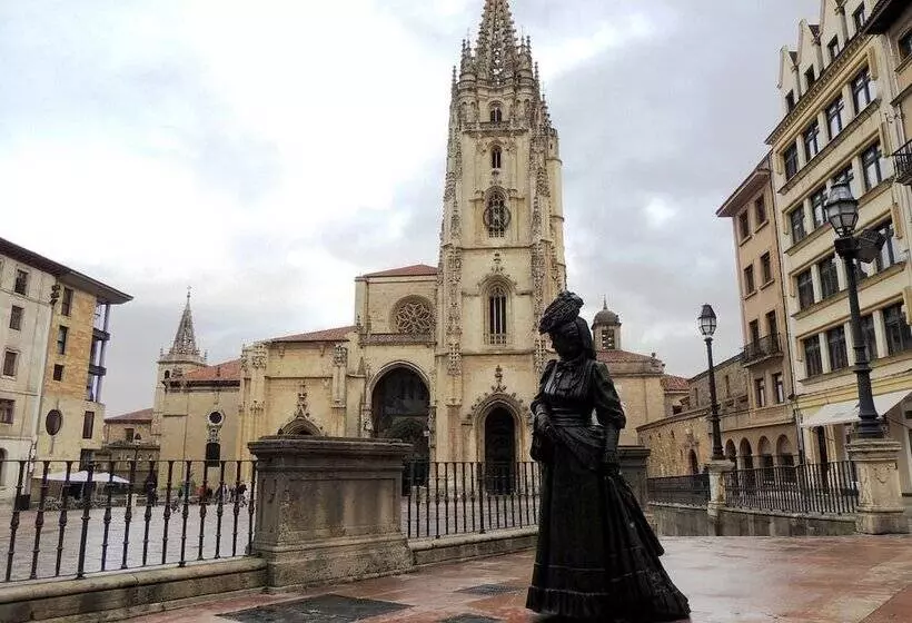 Hotelli Reyes Astures