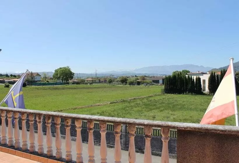 Hotelli Reyes Astures