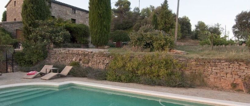 فندق ريفى Celler Colltor