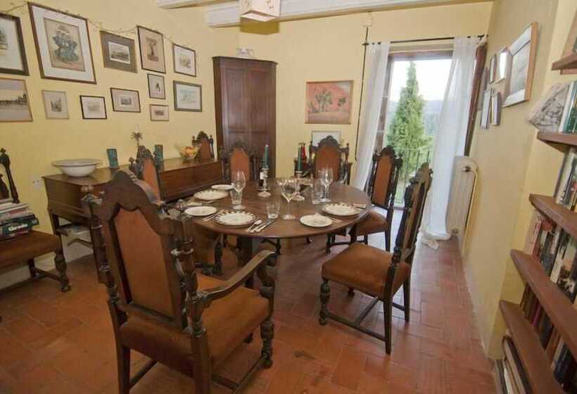 فندق ريفى Celler Colltor