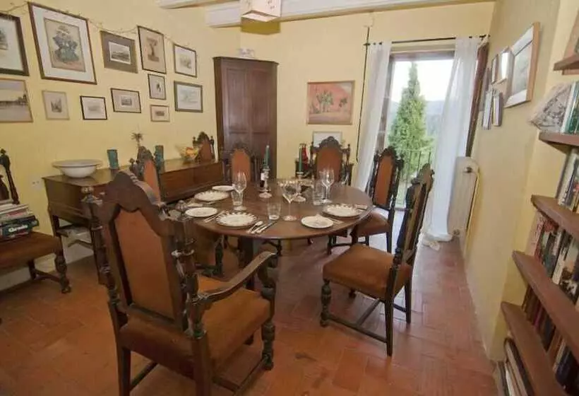 Maaseutuhotelli Celler Colltor