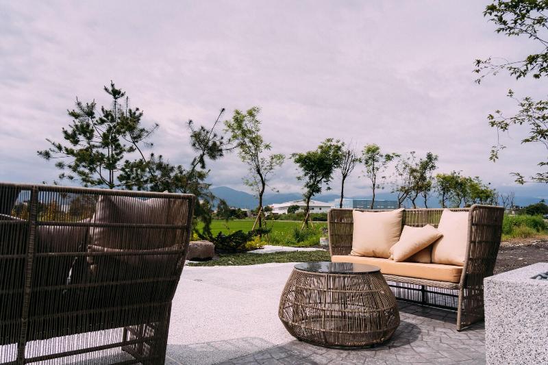 تختخواب و صبحانه Tsang Kuo Resort