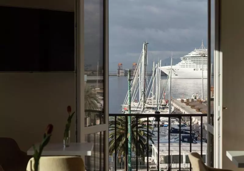 簡易ホテル Aristeo