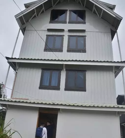 ホテル Agape Log Cabin