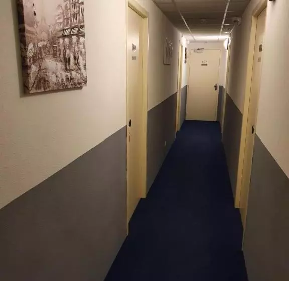 Hotelli Auberge De La Licorne