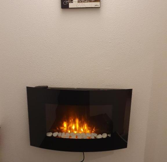 فندق Auberge De La Licorne