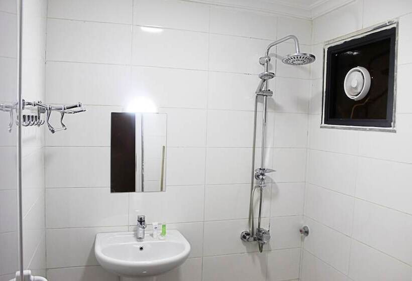 هتل Holiday Aqaba