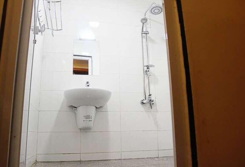 هتل Holiday Aqaba