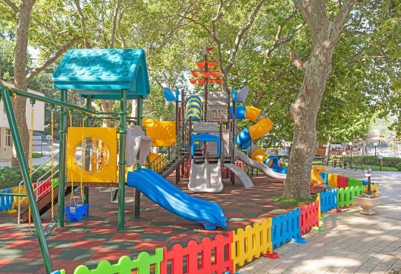 Hotell Marina Sunny Day Resort