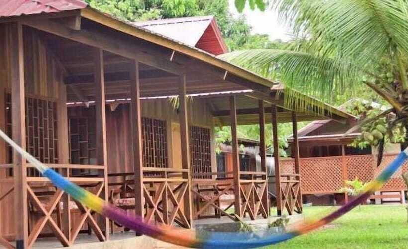 Hotel Wakaya Ecolodge