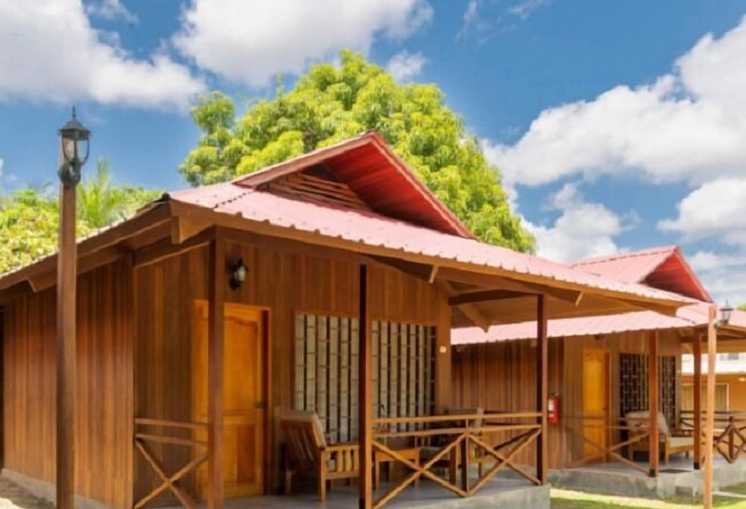 Hotel Wakaya Ecolodge