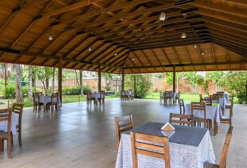 ホテル Wakaya Ecolodge