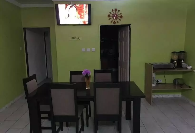 پانسیون Flower Inn Guest House