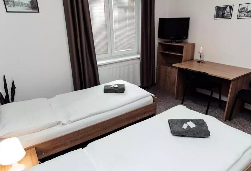 Majatalo Penzion Vermon