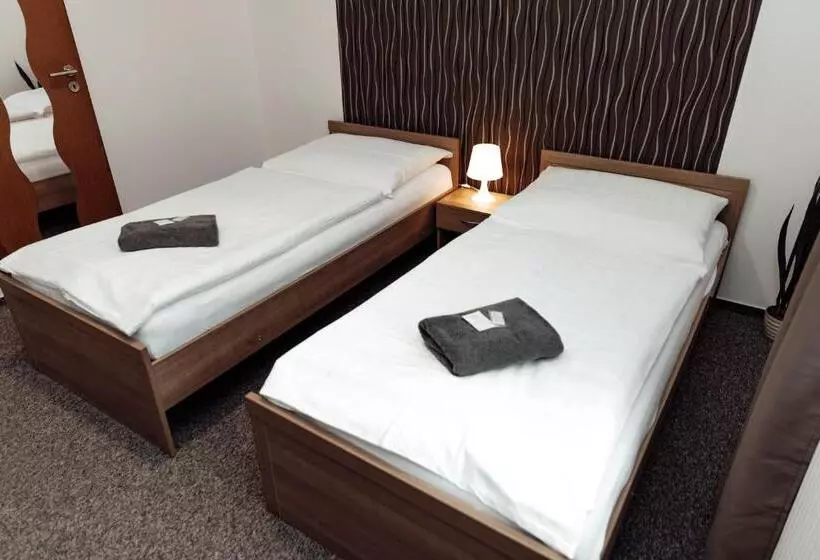 Majatalo Penzion Vermon