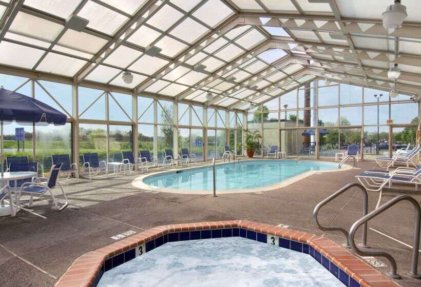 Otel Baymont By Wyndham Corbin