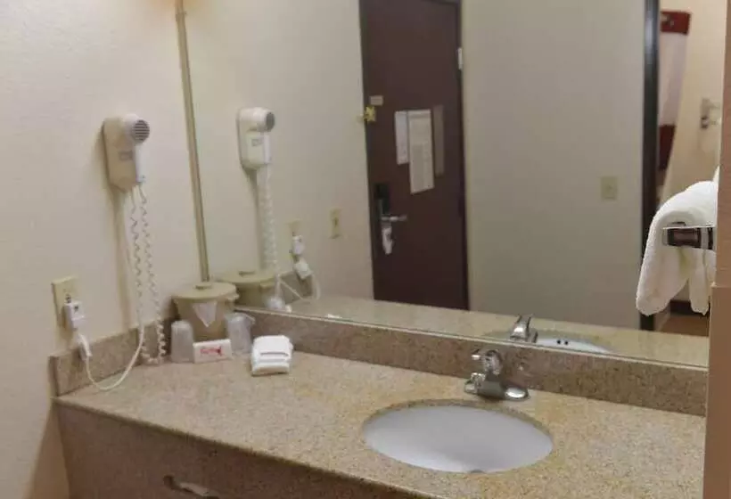 Отель Baymont Inn & Suites By Wyndham Lincoln Ne