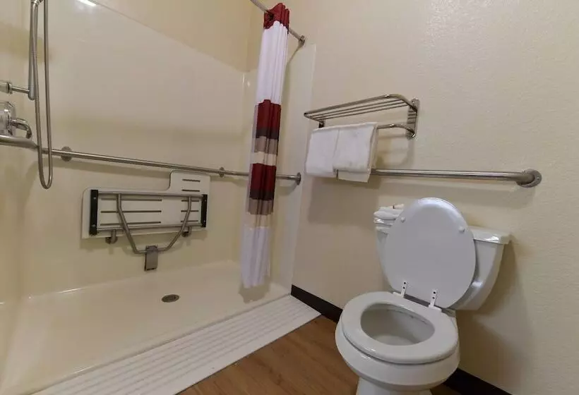 Отель Baymont Inn & Suites By Wyndham Lincoln Ne