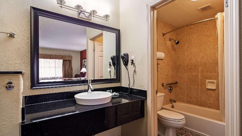 فندق Americas Best Value Inn Monroe