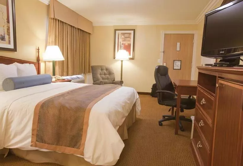 酒店 Best Western China Lake Inn