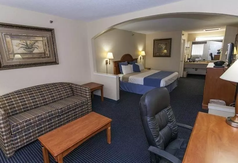 בית מלון כפרי Downtowner Inn And Suites Hobby