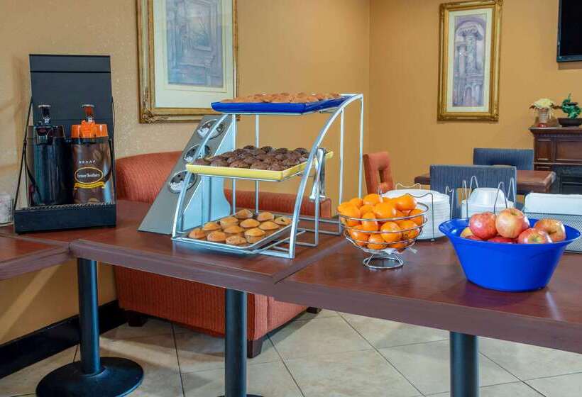 Hotel Days Inn By Wyndham Anderson In